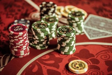 Slot game interface on mpo5000 login showing reels and controls